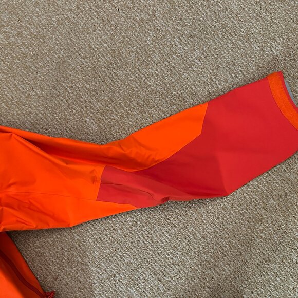 BNWT RARE COLOR FLARE Arc’teryx Alpha AR Jacket Men’s Medium GORE-TEX PRO - Picture 14 of 16